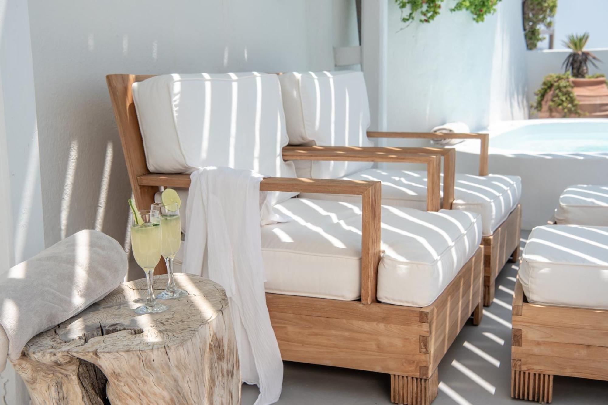 Native Eco Villas Imerovígli Extérieur photo